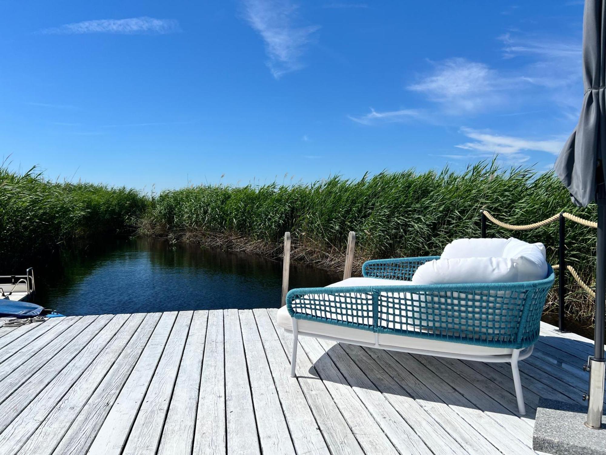 Seehuette Neusiedlersee - Strandhaus, Elektroboot Inklusive Руст Экстерьер фото