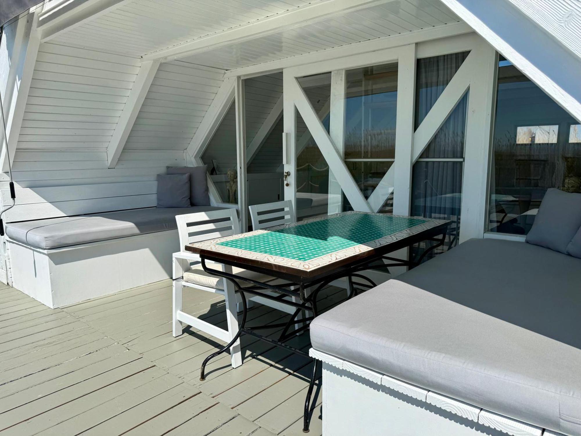 Seehuette Neusiedlersee - Strandhaus, Elektroboot Inklusive Руст Экстерьер фото